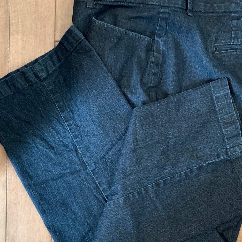 Dark Relaxed Denim 18WP - Picture 2 of 6